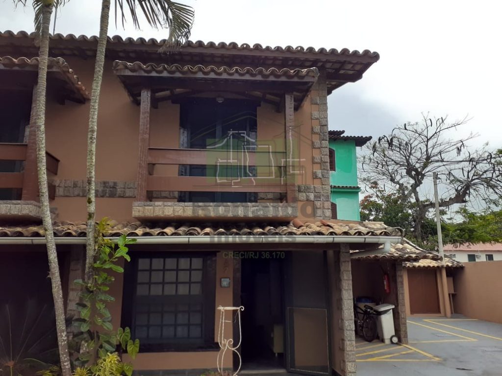 AT2045 – Casa duplex, 02 quartos, Peró – Cabo Frio – RJ